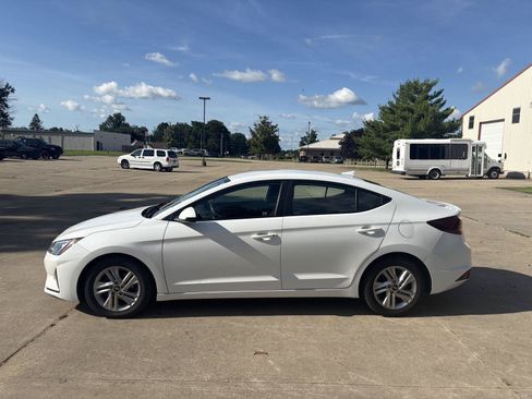 Used 2020 Hyundai Elantra SEL w/ Cargo Package (C1) FWD image 5
