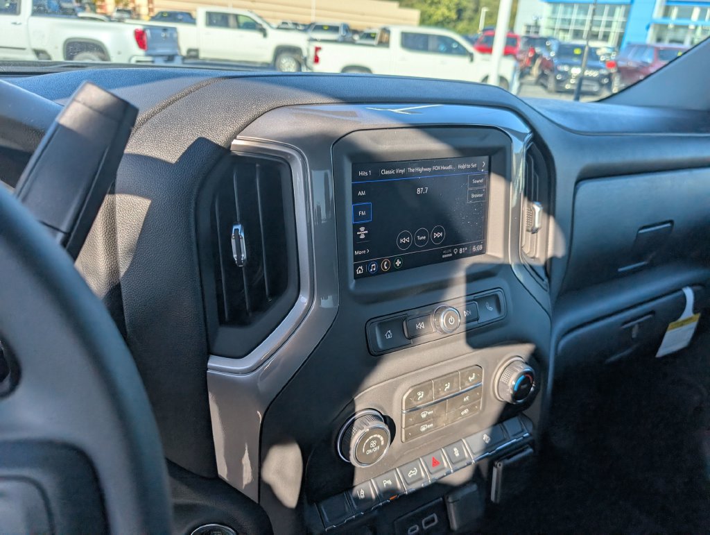 New 2026 Chevrolet Silverado 2500 Custom AWD/4WD image 20