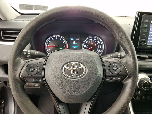 Certified 2020 Toyota RAV4 XLE w/ Convenience Package AWD/4WD image 8