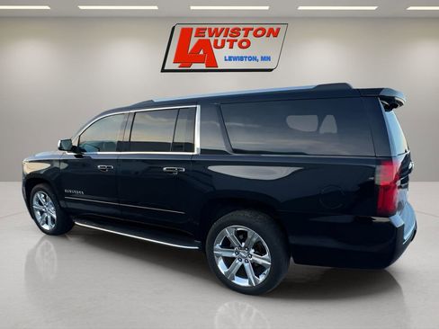 Used 2018 Chevrolet Suburban Premier image 6