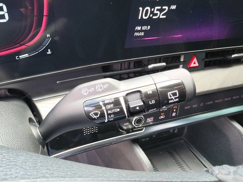 Used 2024 Kia Sportage X-Line w/ X-Line Premium Package AWD/4WD image 23