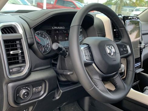 Used 2022 RAM 1500 Laramie image 34