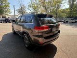 Used 2018 Jeep Grand Cherokee Laredo image 5
