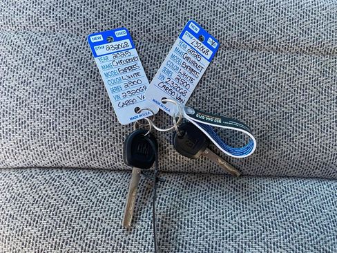 Used 2025 Chevrolet Express 2500 Extended w/ Communications Package image 43