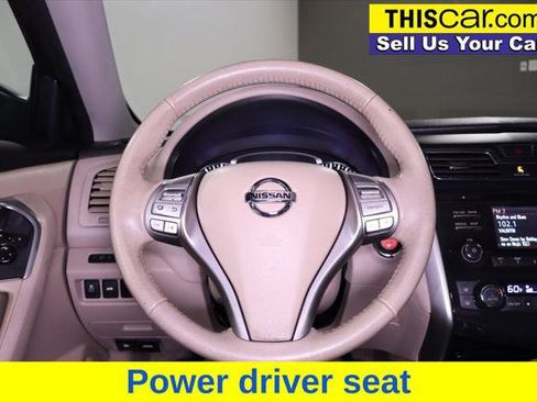 Used 2014 Nissan Altima 2.5 SV FWD image 15