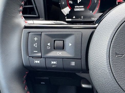 New 2025 Nissan Kicks SR w/ SR Premium Package image 18