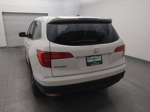 Used 2018 Honda Pilot EX image 6