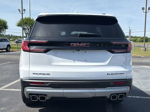 Used 2025 GMC Acadia Elevation FWD image 6
