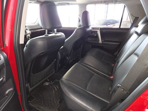 Used 2014 Toyota 4Runner Limited AWD/4WD image 21