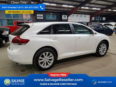 Used 2013 Toyota Venza LE AWD/4WD image 4