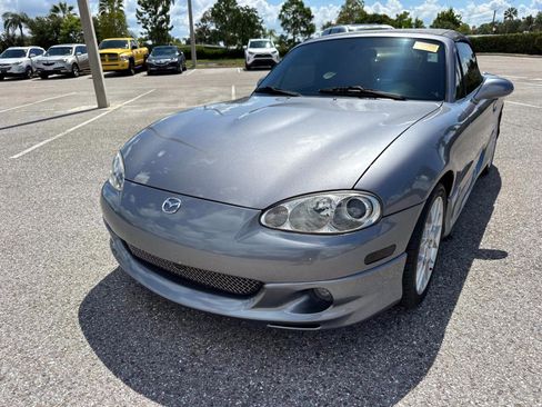 Used 2002 MAZDA MX-5 Miata SE image 8
