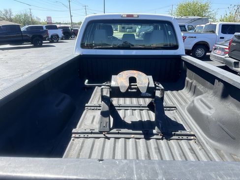 Used 2011 Ford F250 XL w/ PWR Equipment Group image 10