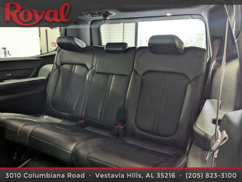 Used 2023 Jeep Wagoneer Series II image 18