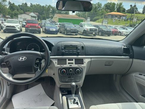 Used 2008 Hyundai Sonata GLS FWD image 14