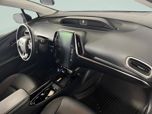 Used 2021 Toyota Prius Prime XLE w/ Carpet Mat Package (TMS) image 23