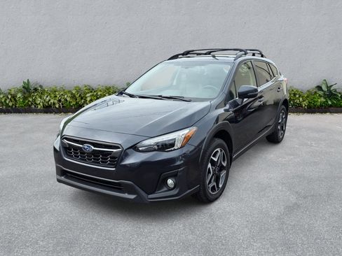 Used 2019 Subaru Crosstrek 2.0i Limited w/ Moonroof Package w/Navigation AWD/4WD image 2