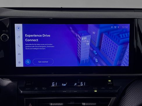 Used 2025 Toyota Camry SE w/ Multimedia Upgrade Package image 27