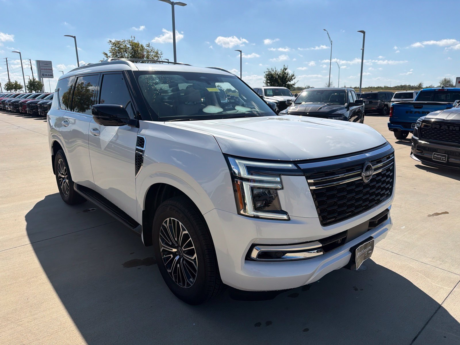 Used 2026 Nissan Armada Platinum AWD/4WD image 7