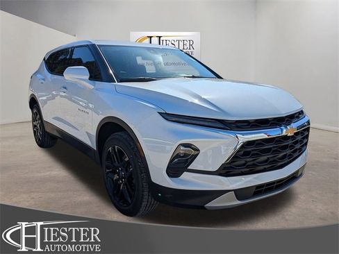 New 2026 Chevrolet Blazer LT image 1