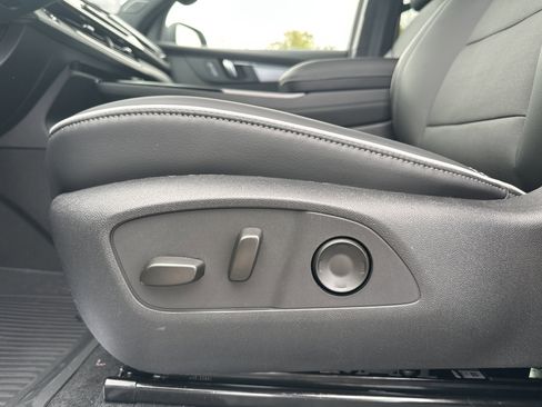 New 2026 Buick Enclave Preferred w/ Power Package image 26