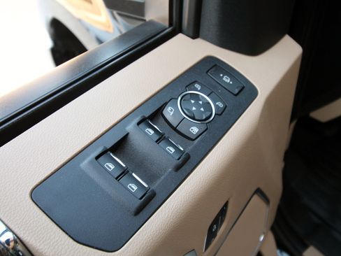 Used 2018 Ford F250 Lariat w/ Lariat Ultimate Package image 20