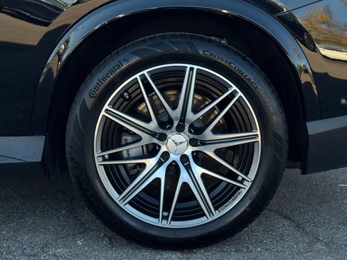 Used 2024 Mercedes-Benz GLC 43 AMG 4MATIC image 5