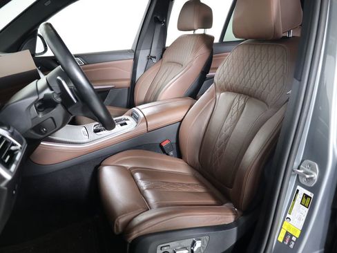 Used 2024 BMW X5 xDrive50e w/ Executive Package image 32