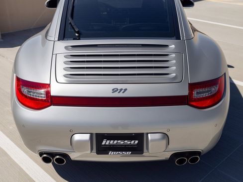 Used 2010 Porsche 911 Targa 4S image 32