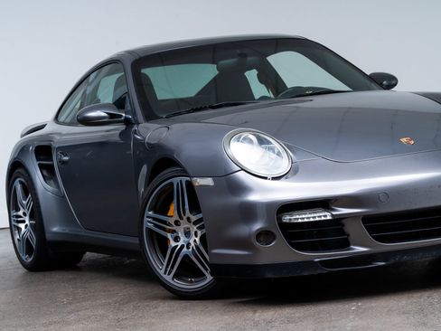 Used 2007 Porsche 911 Turbo w/ Sport Chrono Pkg Plus AWD/4WD image 2
