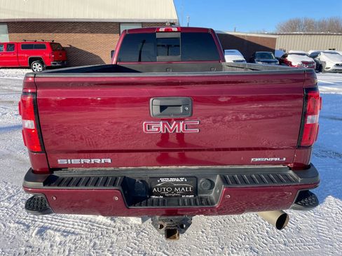 Used 2015 GMC Sierra 3500 Denali w/ Duramax Plus Package image 4