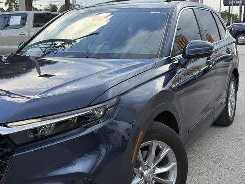 Used 2025 Honda CR-V EX image 6