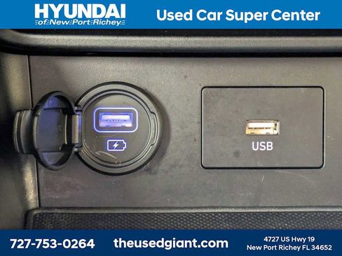 Used 2023 Hyundai Kona SEL w/ Winter Weather Package image 23