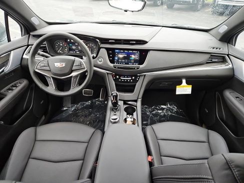 New 2025 Cadillac XT5 Sportv w/ Technology Package image 15