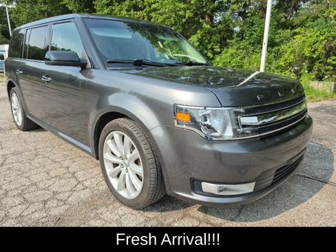 Used 2018 Ford Flex SEL w/ Equipment Group 202A AWD/4WD image 10