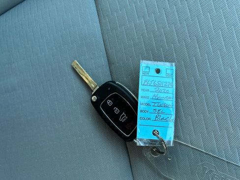 Used 2020 Hyundai Tucson SE w/ Cargo Package image 27