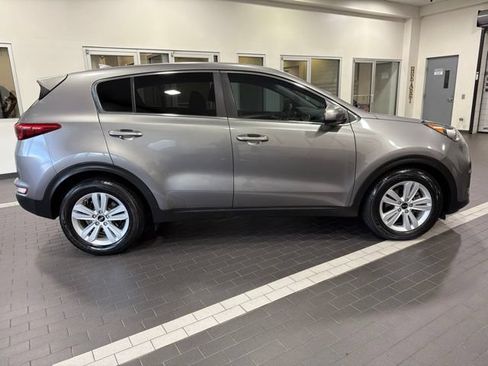 Used 2019 Kia Sportage LX FWD image 6