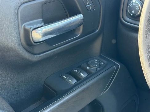 Used 2019 Chevrolet Silverado 1500 Custom Trail Boss w/ Custom Convenience Package image 13