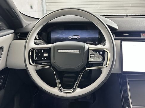 Used 2026 Land Rover Range Rover Velar S image 15