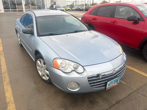 Used 2004 Chrysler Sebring Coupe FWD image 16