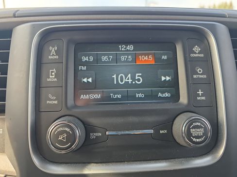 Used 2017 RAM 1500 Express image 26