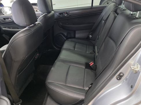 Used 2015 Subaru Legacy 2.5i Limited AWD/4WD image 17