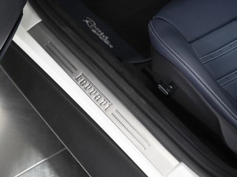 Used 2025 Ferrari Roma Spider image 44