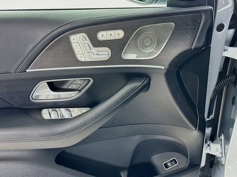 New 2026 Mercedes-Benz GLE 53 AMG 4MATIC image 19