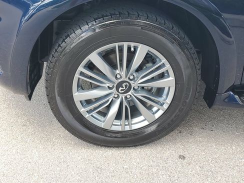 Used 2021 INFINITI QX80 Luxe w/ All-Season Package RWD image 13