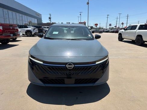 New 2026 Nissan Sentra SR w/ Floor Mat Package FWD image 2