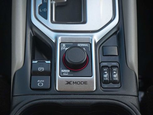 Used 2020 Subaru Forester Premium image 23