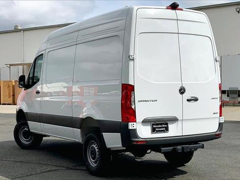 Used 2024 Mercedes-Benz Sprinter 2500 image 52