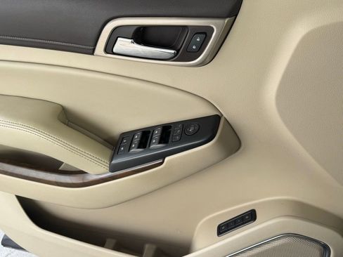 Used 2019 GMC Yukon Denali w/ Denali Ultimate Package image 37