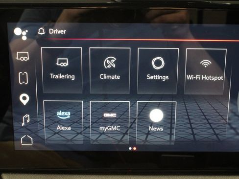 Used 2025 GMC Sierra 1500 AT4 w/ Technology Package AWD/4WD image 33