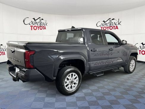 Used 2025 Toyota Tacoma SR5 RWD image 8